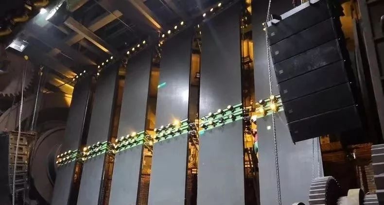 解锁ONETHIRD1/3,承袭「全球百大中国第二」夜店品牌制作?