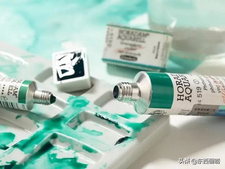 固体水彩和水彩颜料有什么区别,水彩颜料要放什么比较不会干掉