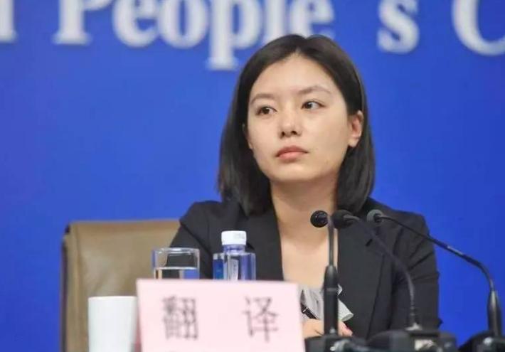 女生报考专科专业就业前景排名,女生读专科选什么专业更好