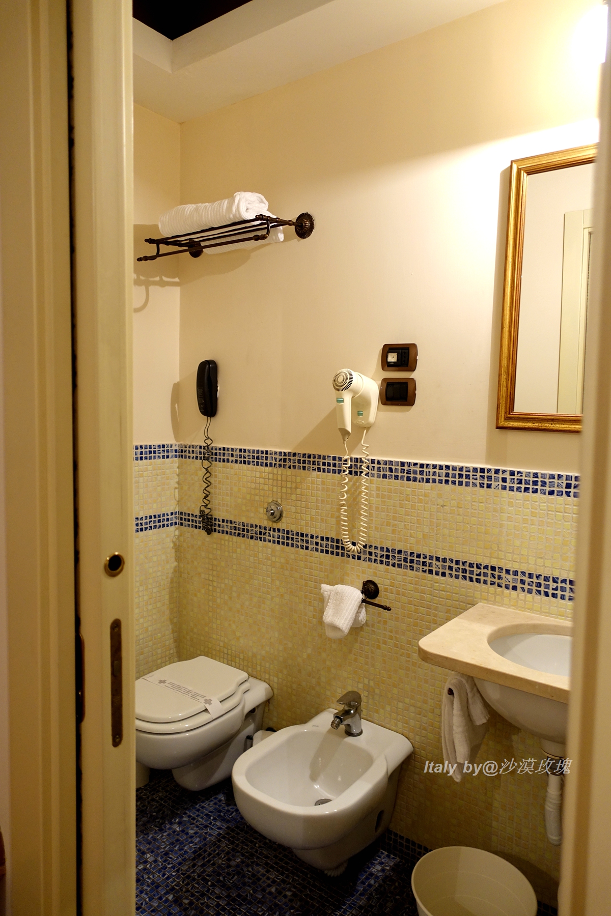 意大利厕所为什么有两个马桶,欧洲厕所为什么有2个马桶