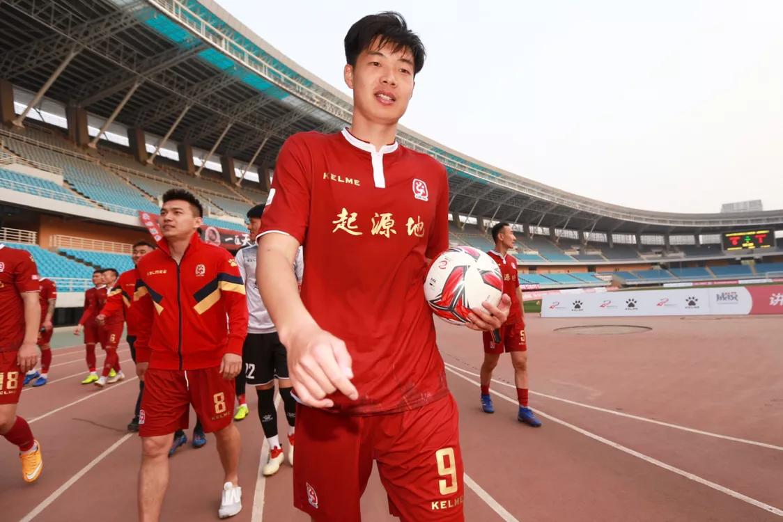 中乙黑马球队,中乙天王山之战