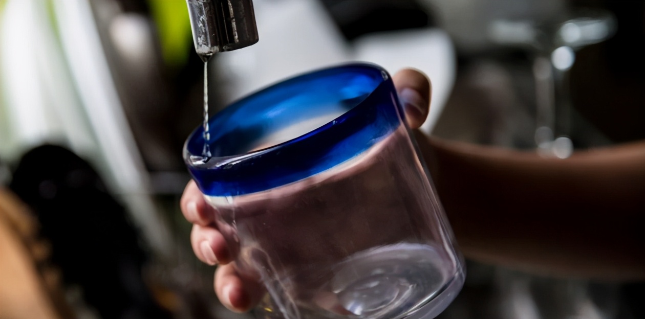 身体严重缺水时对血管的影响,心脏缺水是怎么回事