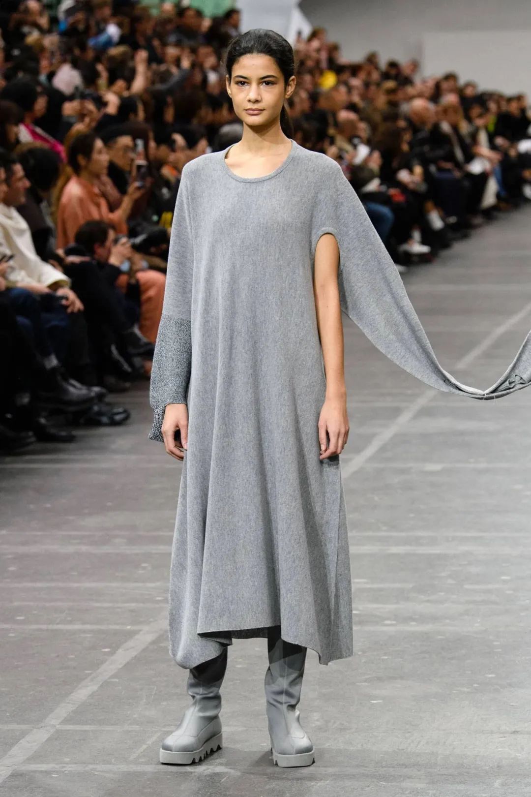 三宅一生——褶皱里的世界「北京新易设计坊」