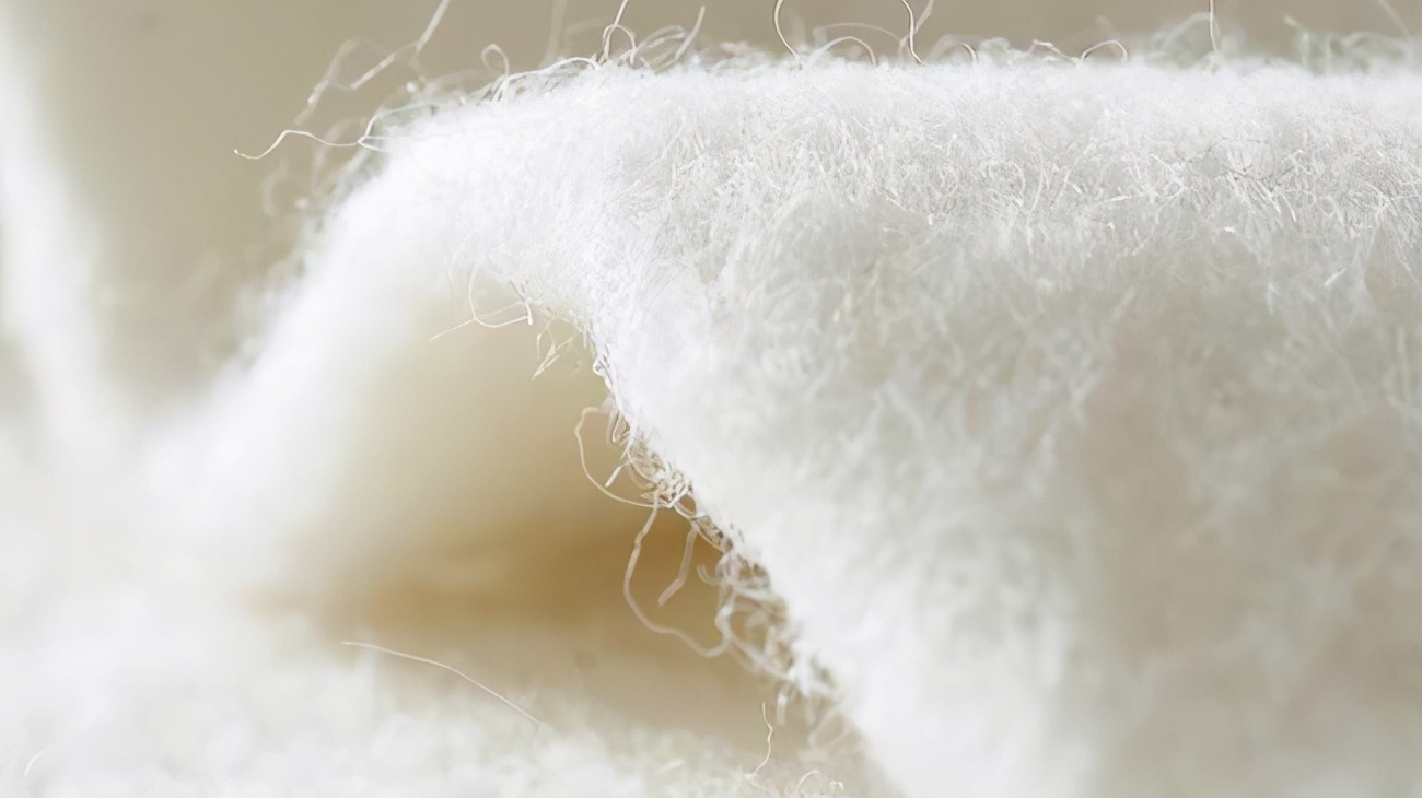 各种衣服面料的优缺点,仿羊羔绒面料的优缺点