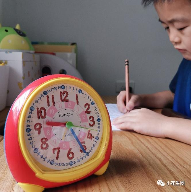 学霸卧室应该这样装修,孩子房间装修学习氛围设计