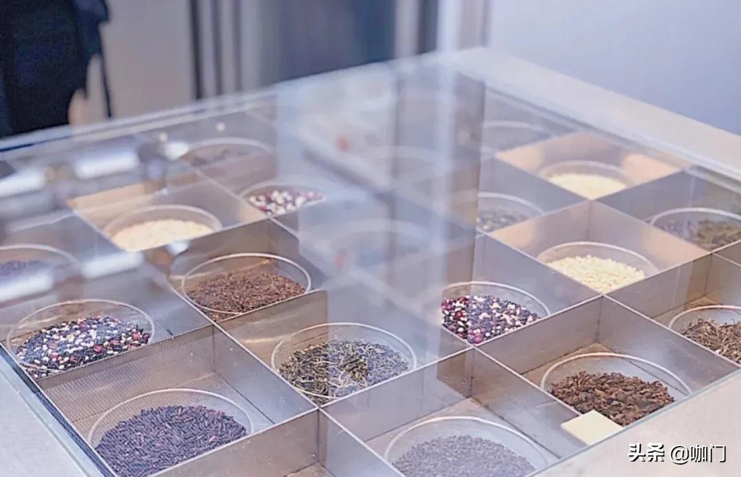 水果茶、奶盖茶、奶茶到底如何界定？奈雪牵头发布了一套行业标准