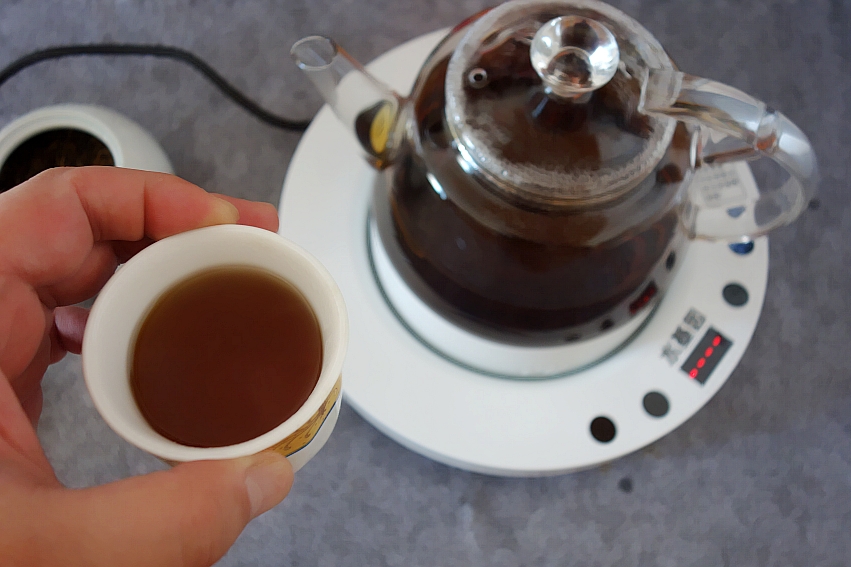 石墨烯保暖腰带自发热,石墨烯真的能做到衣服里面