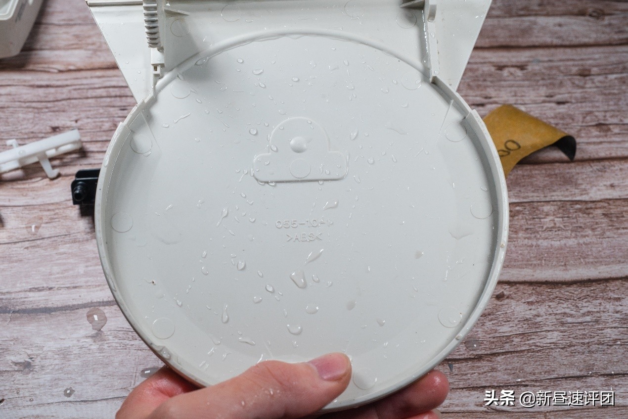 翻新修复DreamCast游戏机：好端端的产品，差点让公司倒闭