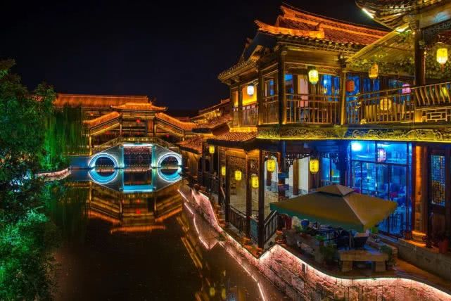 想在这温柔如风的夏天,和台儿庄古城客栈邂逅