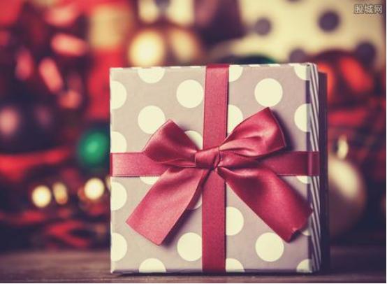圣诞节快到了你送我礼物了吗,圣诞节快到了你会送我礼物吗
