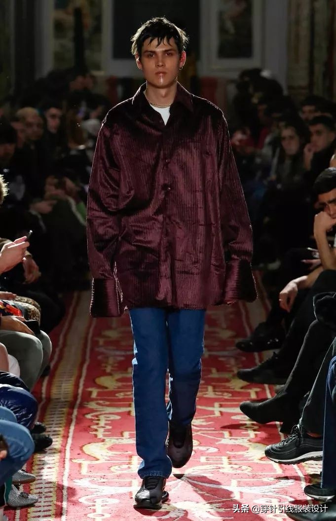 2022秋冬男装流行色,19年秋冬男装流行色