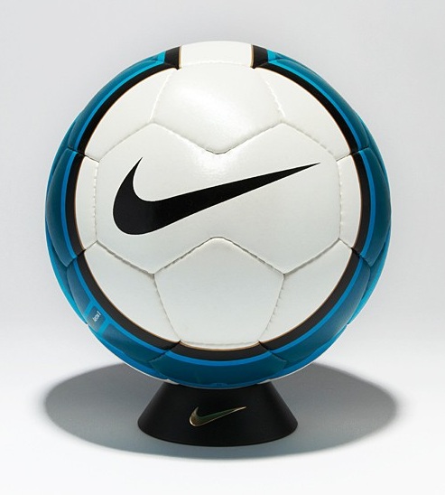 nike英超周年纪念足球,耐克2022-23英超联赛用球曝光