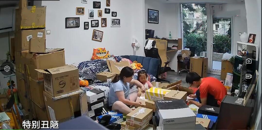 梦想改造家毫无隐私的千万洋房,仓库改造花园别墅