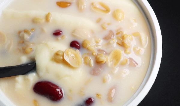 又小又偏！这碗藏在小巷深处的“魔鬼”豆花，我都舍不得曝光