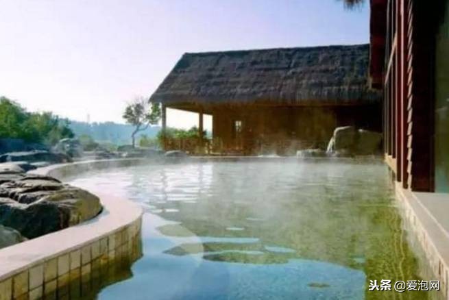 云南十大最美温泉,不但美食众多,美女也如云,带你泡遍全云南!