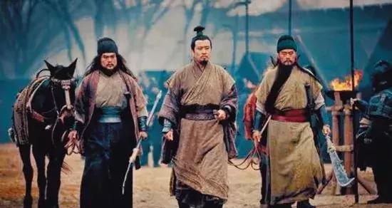 为何战场上的士兵都不怕死,打仗时有的士兵后退了