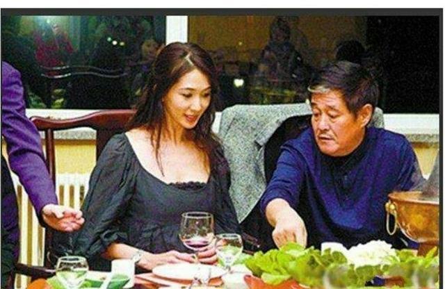 赵本山最红的视频,赵本山小时候的真实照片