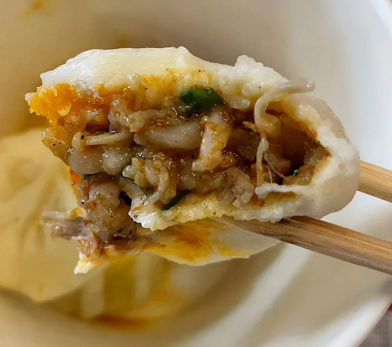 “炒”到50元的包子?比狗不理还不值