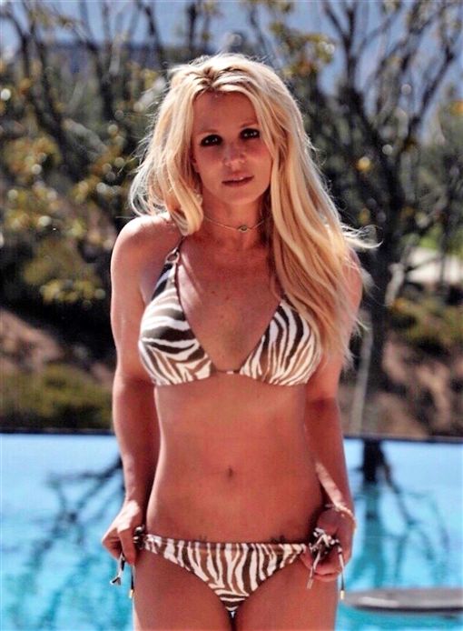 父亲结肠破裂医数次手术未好转,小甜甜压力过大传需接受心理治疗