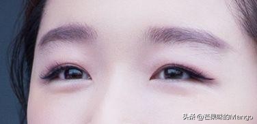 周冬雨单眼皮小眼睛怎么画眼妆,周冬雨金高银单眼皮妆