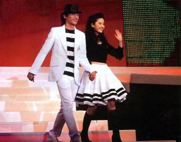 仙剑一赵灵儿说李逍遥再无瓜葛,小时候觉得李逍遥最喜欢赵灵儿