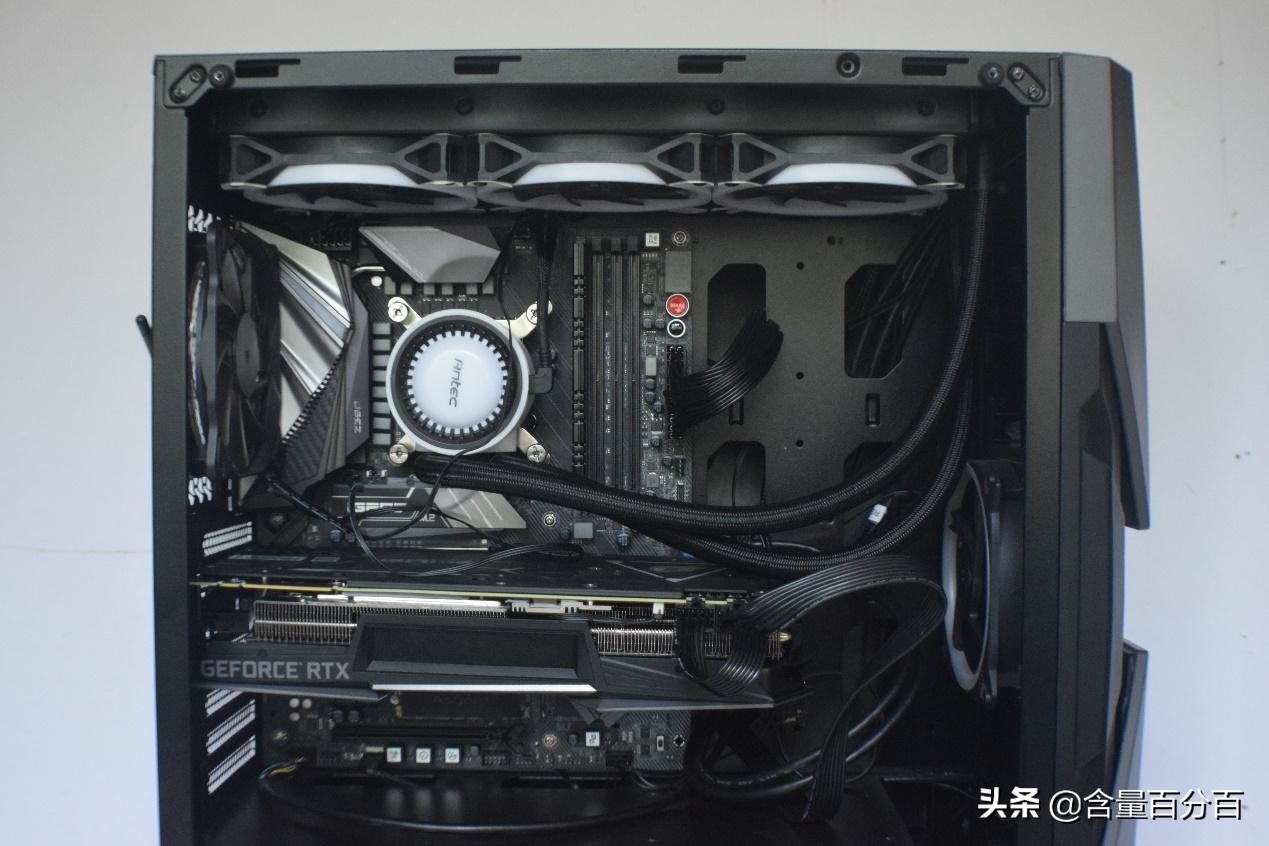 吃用生活品必买,但核心还是CPU、校色仪和主板