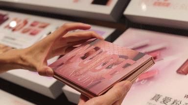 挤爆柳巷!排队才能进的ONLYWRITE终于开到太原了