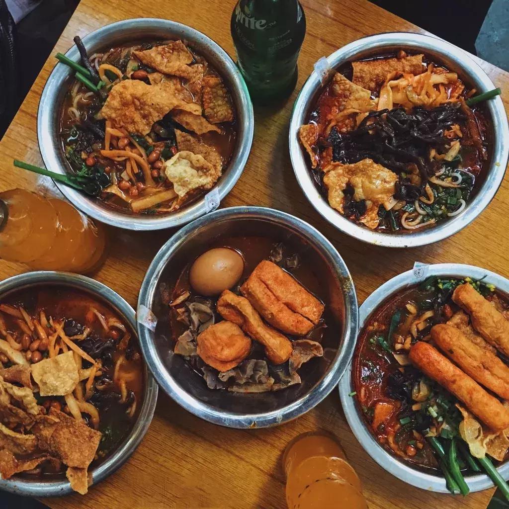 一碗螺蛳粉都吃不完,柳州一天一夜螺蛳粉逛吃攻略