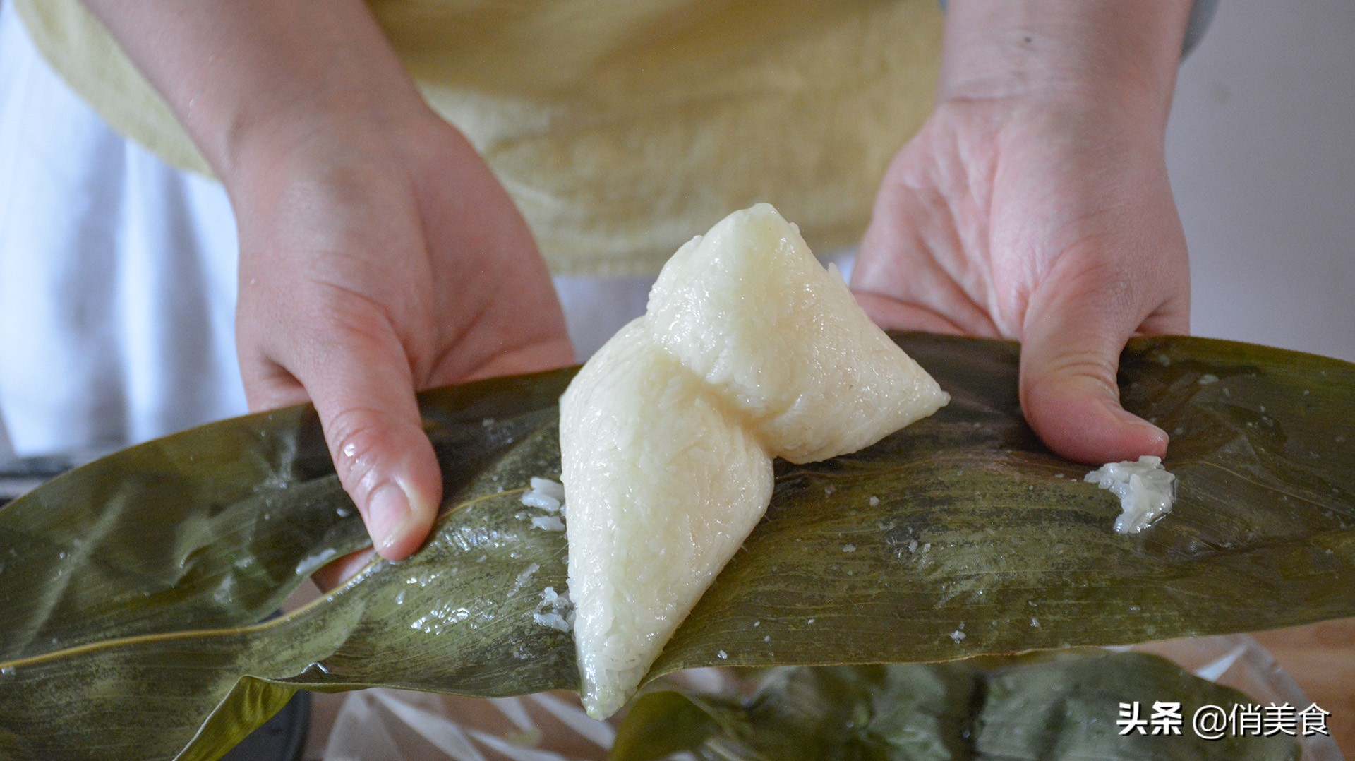 粽子煮几分钟才最好吃,煮粽子放2种什么煮的粽子好吃