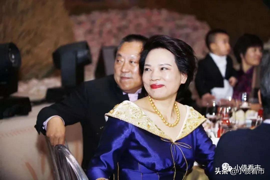 8000亿巨头宣布破产是真的吗,8000亿巨头破产