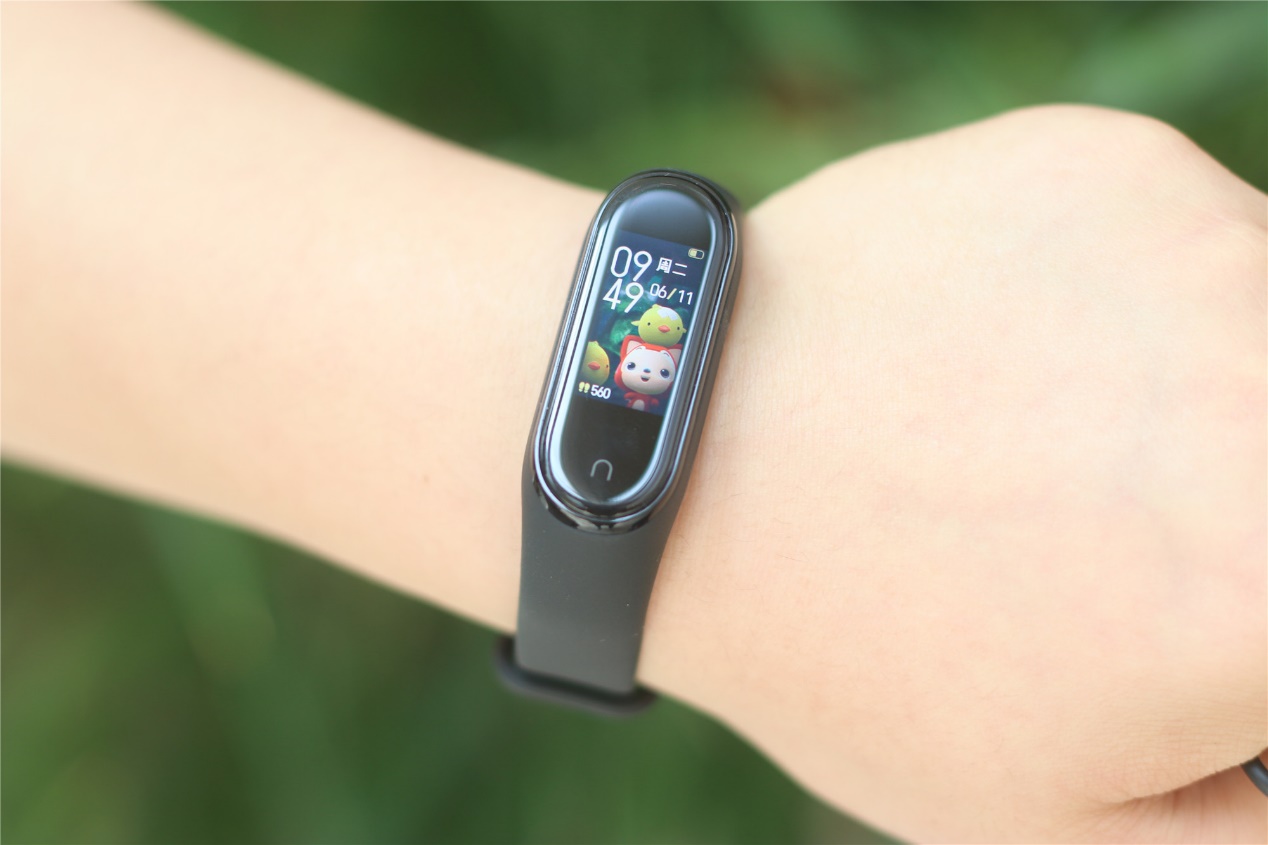 小米手环标准版小爱同学,小米运动手环4nfc小爱同学