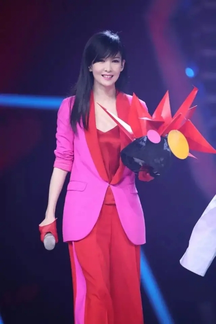 周慧敏发现老公出轨怎么办,周慧敏和陈冠希有关系吗