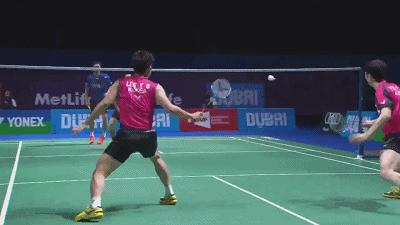 羽毛球遇到重炮手怎么打,打羽毛球遇到杀球猛的怎么防御