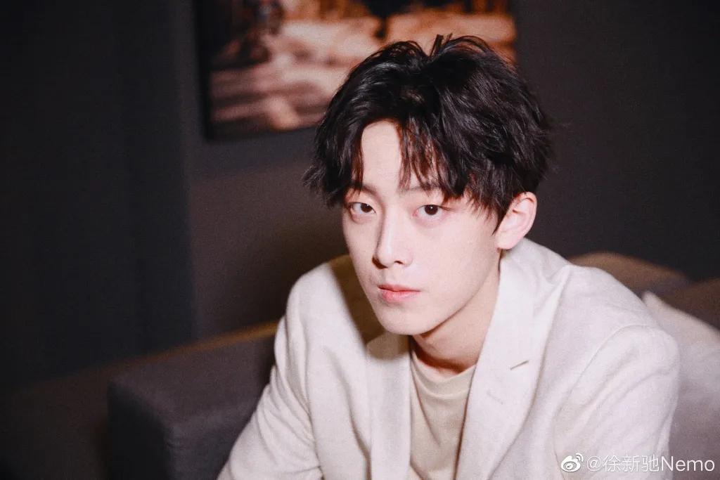 青三成员公布恋情,青三官宣出道