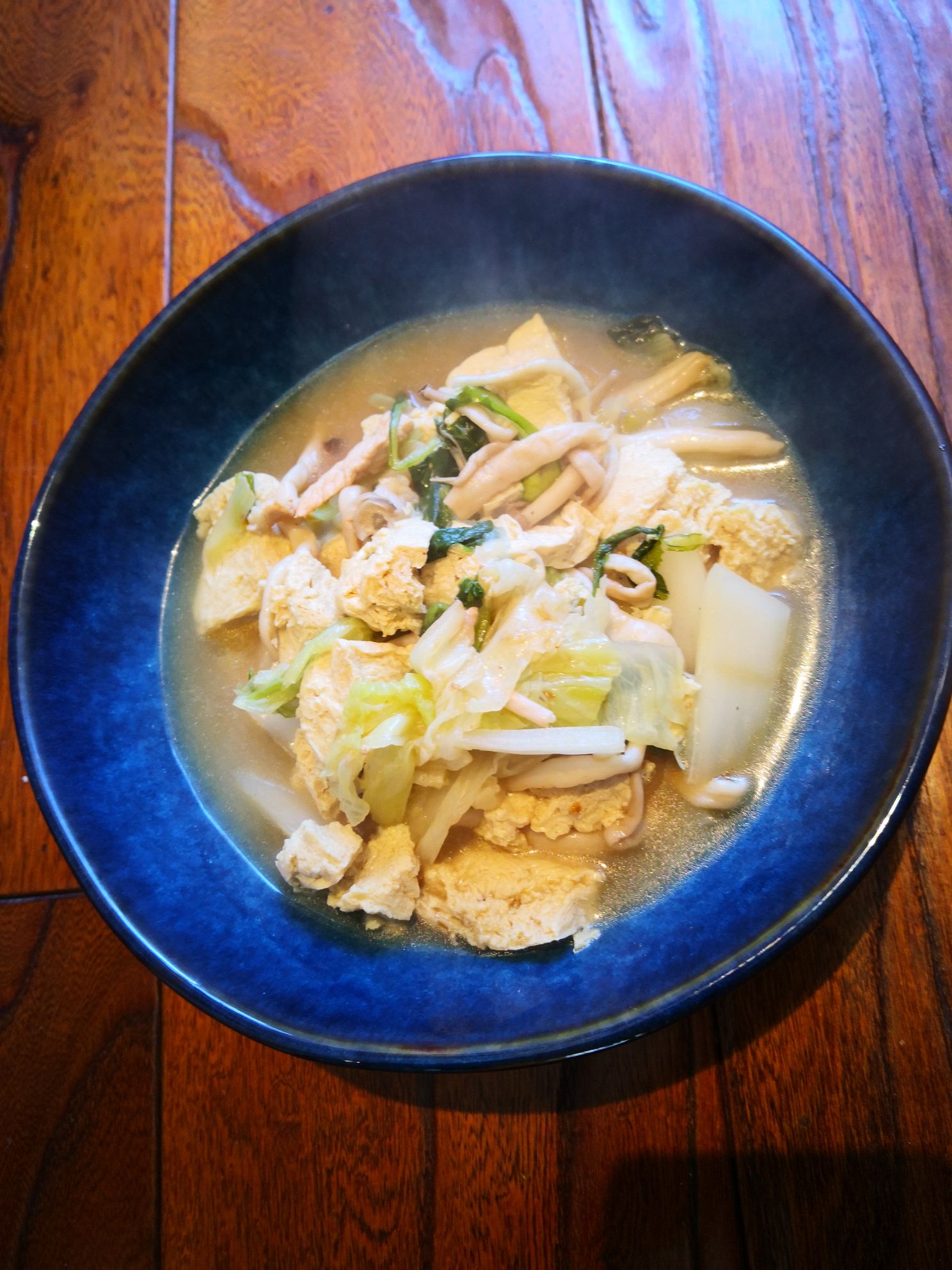 女人脸色暗黄是不是可以吃黄体酮,女生越吃越漂亮的天然黄体酮