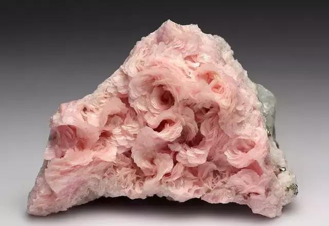 全球最大宝石原石,全球最大的珍贵宝石