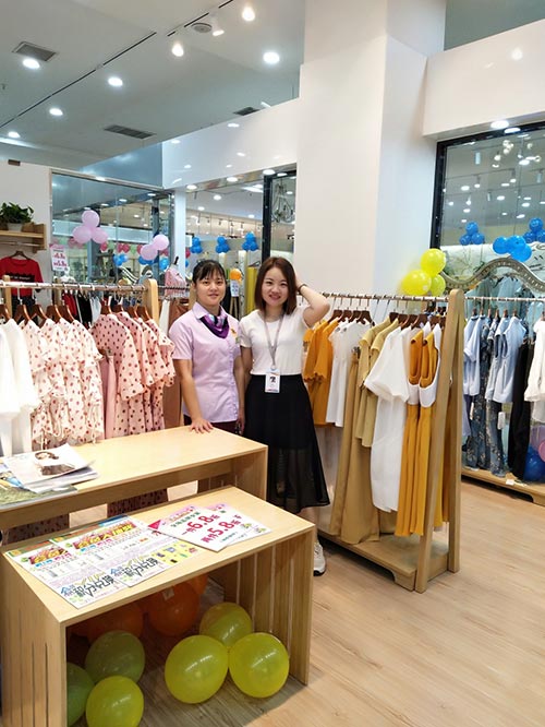 爱依莲女装今年新款,爱依莲品牌女装