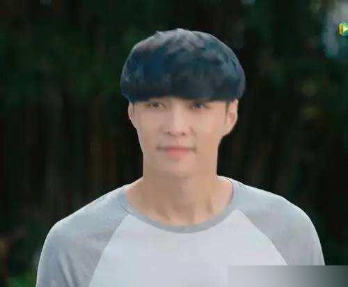 鹿晗杨天真什么时候解约的,杨天真和鹿晗什么时候解约的