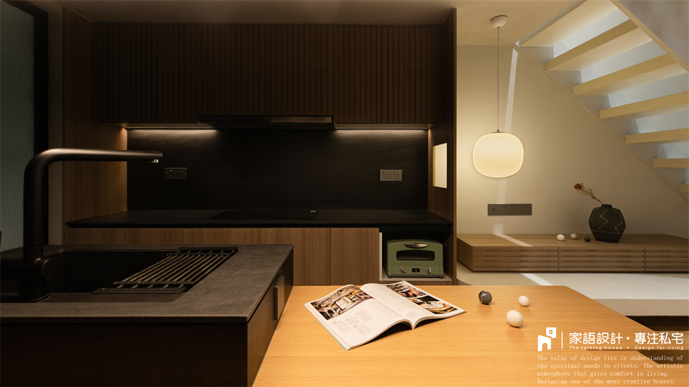 52㎡原木风一人居公寓，看完我对Loft心动了