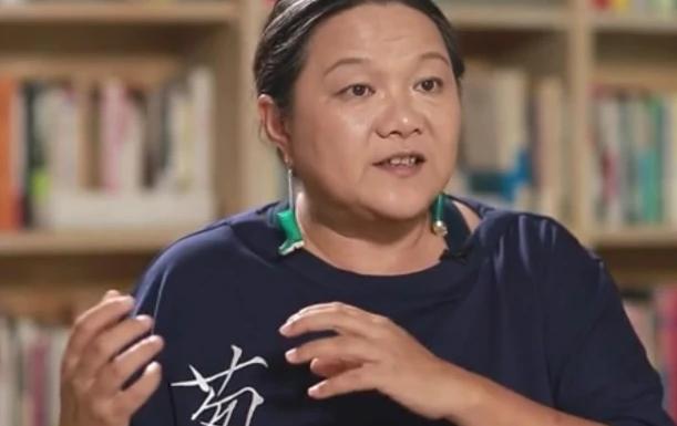 酒店共享、*袜丝**拼单、宝马不算豪车,“拼单名媛”真能钓到明星?