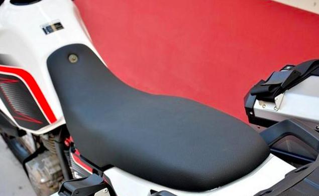 400排量的拉力车落地多少钱,新车400cc两万不到的拉力车