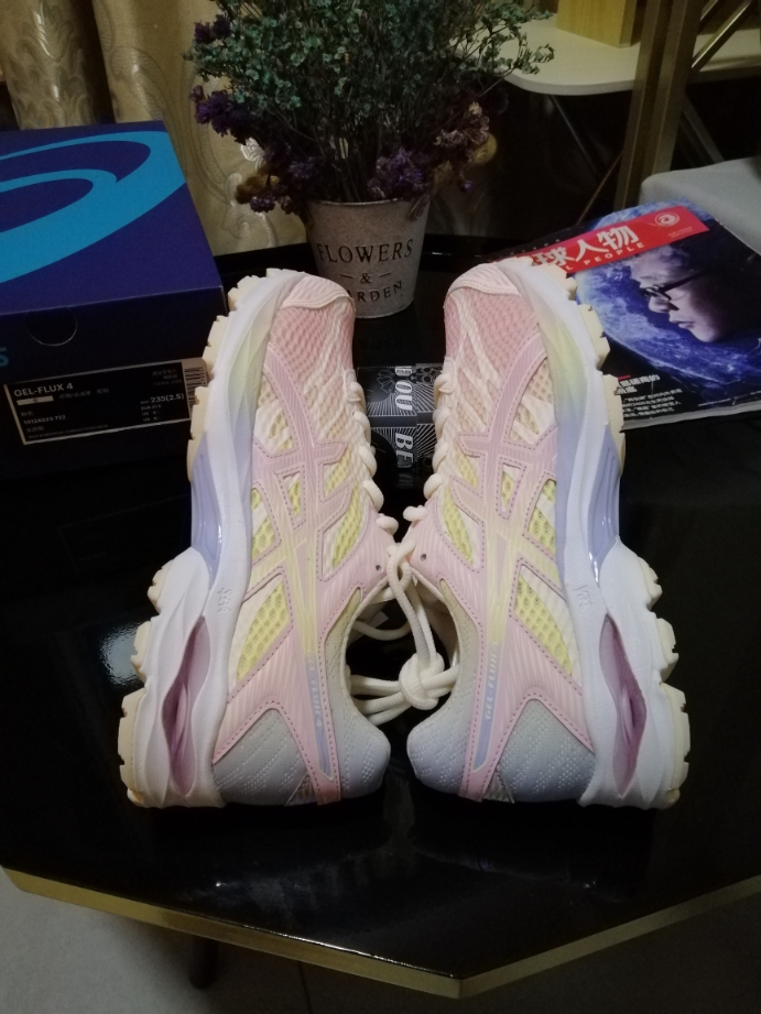 亚瑟士跑鞋跑步前的拉伸和热身,亚瑟士跑鞋怎么跑起来感到硬