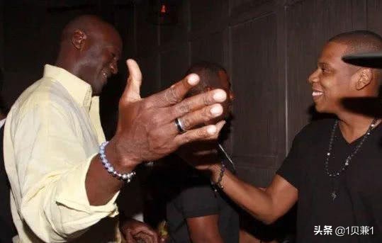 乔丹手指怎么断的说法,乔丹的手指怎么切断的视频