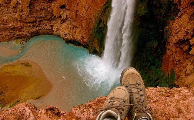 世界十大最偏僻地方排名,世界上最偏僻的国家是哪