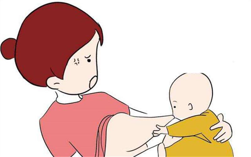 乳头皲裂，孩子都吸出血来，婆婆的一句话让我流泪到天亮