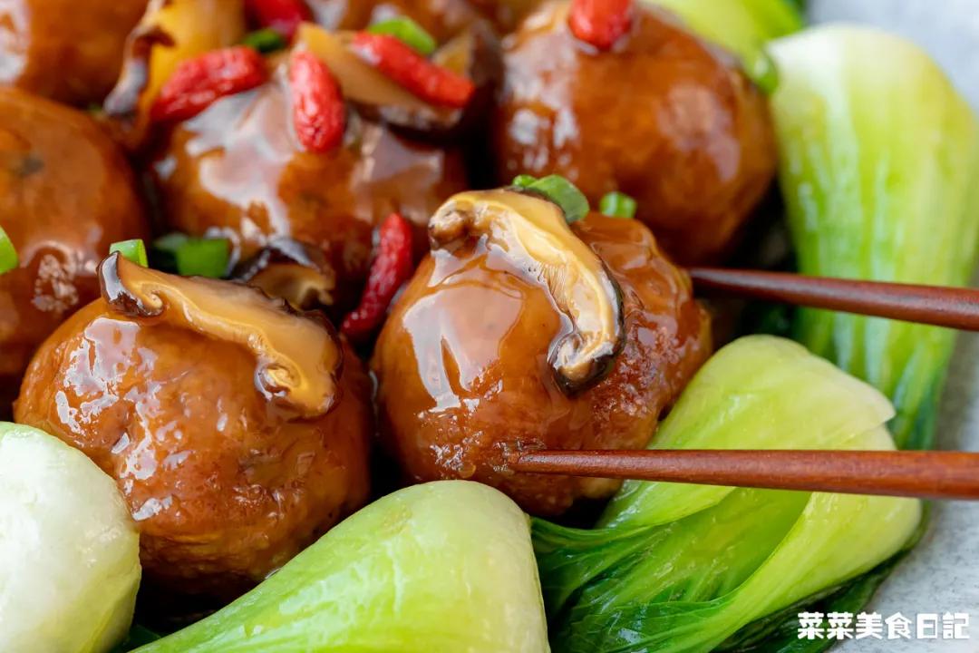 周总理最爱，汪曾祺怒赞，这中华第一名圆，松软biu汁好吃绝