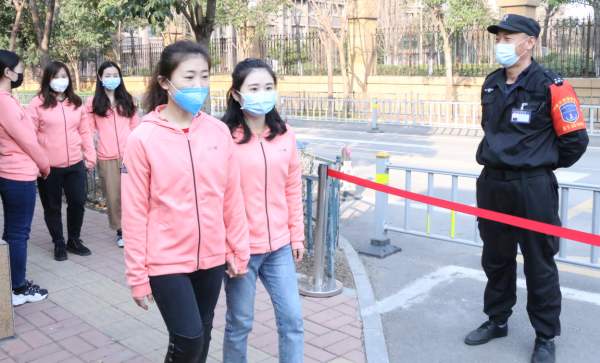 38岁民办幼儿园老师的出路,为什么幼儿园老师容易失业