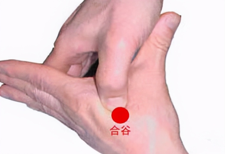 按摩眉毛的穴位有什么功效,中医养生按摩穴位视频