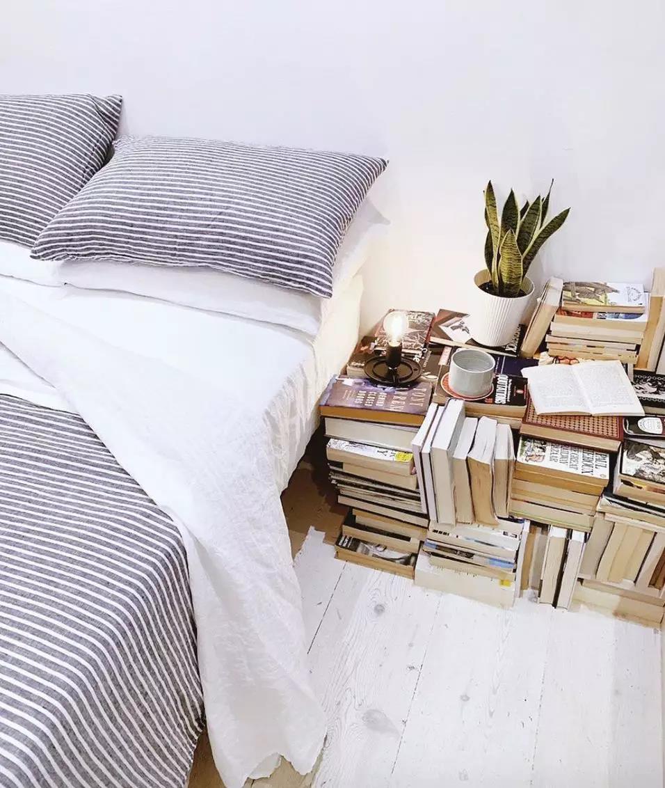 房子是租的但生活不是英语怎么说,房子是租来的但生活不是别墅