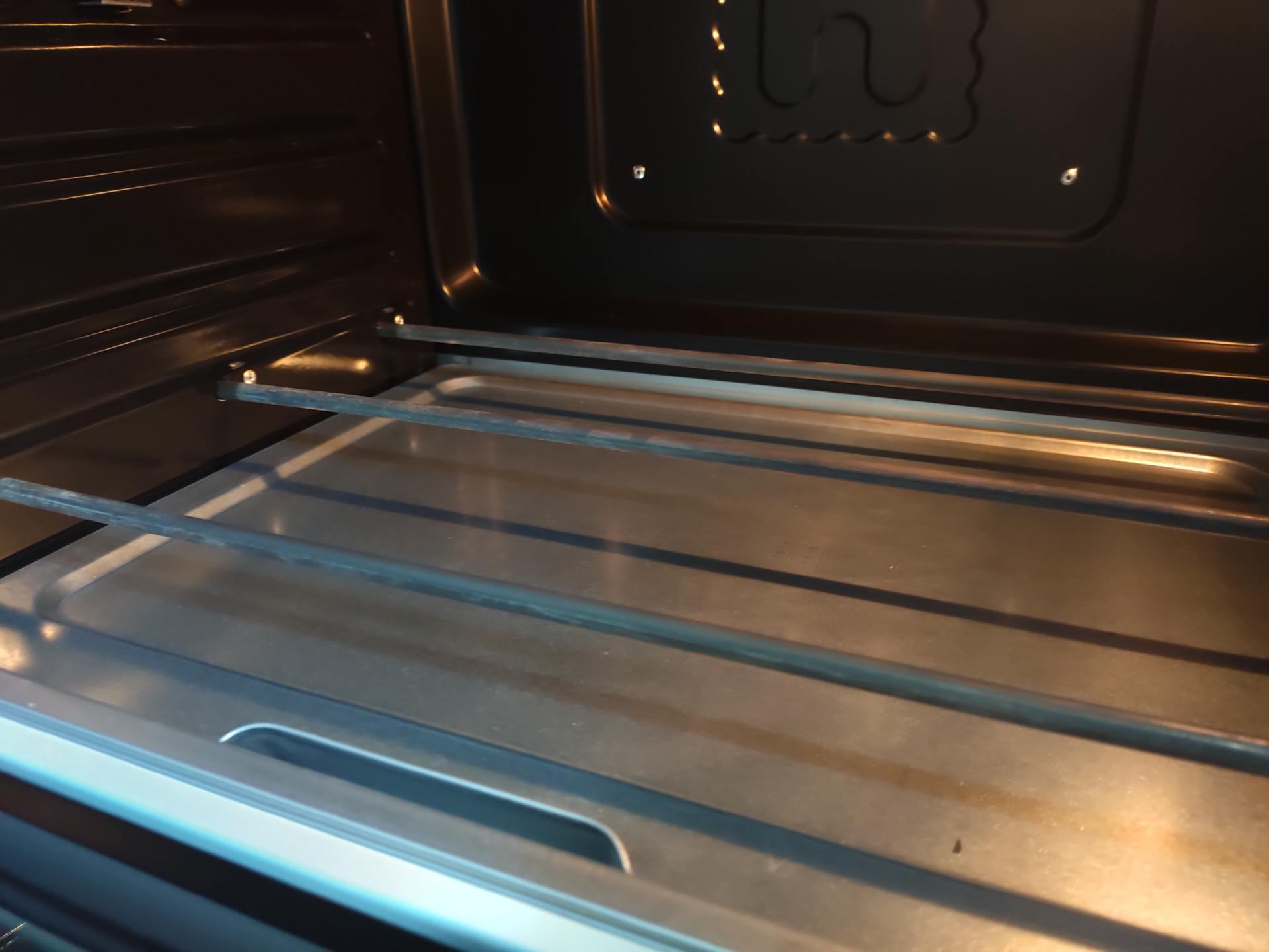 烘焙小白怎么选商用烤箱,烤箱简单烘焙怎么选